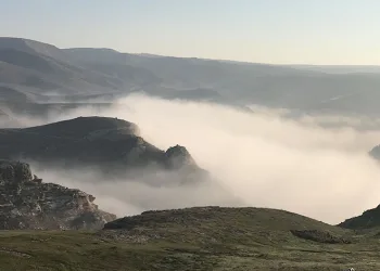Batman’da sis görsel şölen oluşturdu