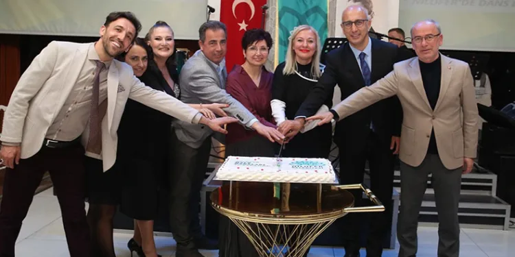 Halk Dansları Topluluğu 23 yaşında