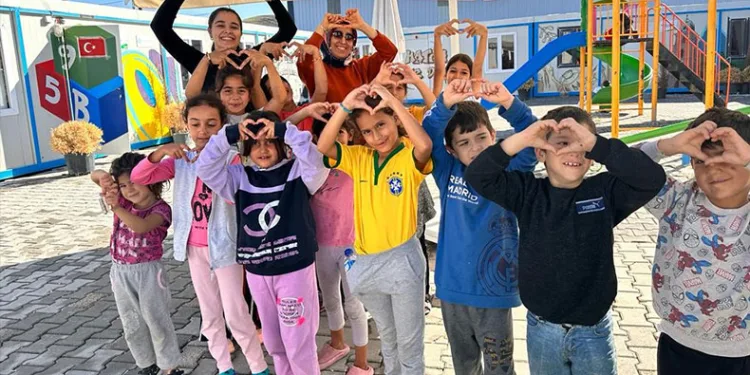 Uludağ Enerji Hatay’da umut ışığı olmaya devam ediyor