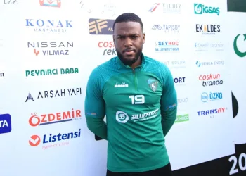 Kocaelispor’lu Christian Kouakou: “Merkez santrforda daha rahat oynuyorum”