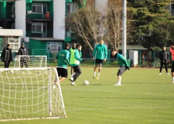 Kocaelispor, Adanaspor maçı hazırlıklarını sürdürüyor