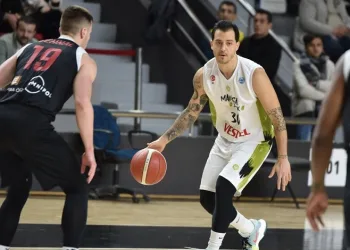 FIBA Avrupa Kupası: Manisa BBSK: 55 – Nymburk: 69