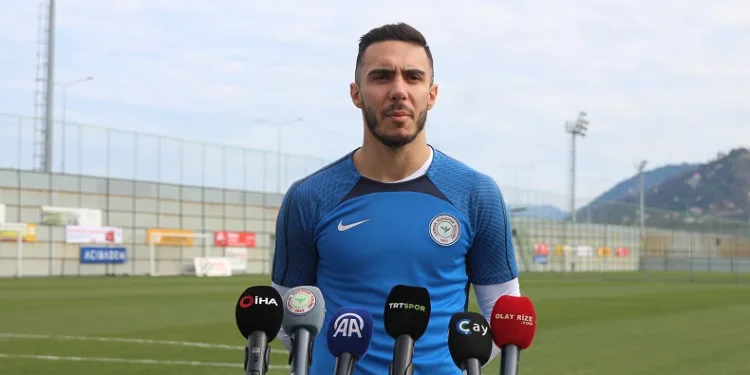Emirhan Topçu: “Ne olursa olsun içeride de dışarıda da sadece 3 puan için sahaya çıkacağız