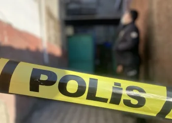 Yatağında ölü bulundu