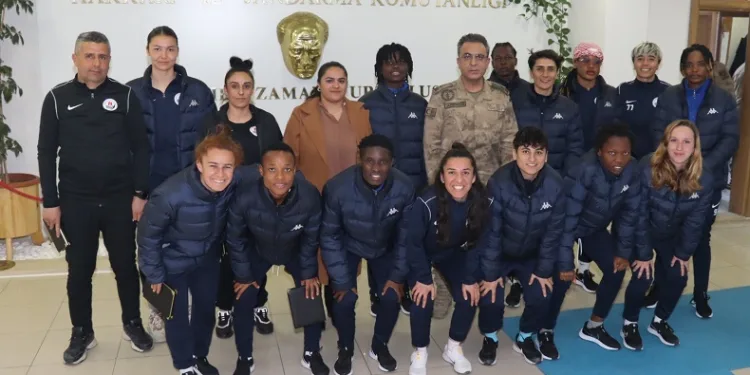 Hakkarigücü’nden, Çarıkcıoğlu’na ziyaret
