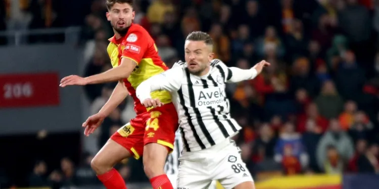 Cüneyt Biçer: “Altay, büyük bir camia”