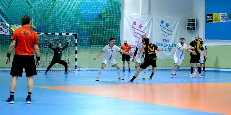 Sakarya Büyükşehir Hentbol, ikinci yarıya galibiyetle başladı