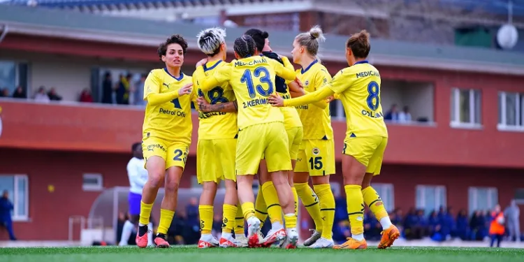 Turkcell Kadın Futbol Süper Ligi: Fenerbahçe: 2 – Karadeniz Ereğli Belediye Spor: 1