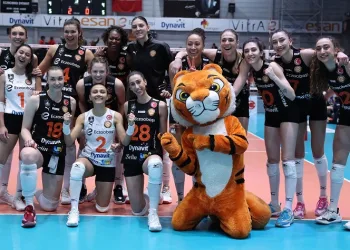 Eczacıbaşı Dynavit, Karayolları’nı 3-0 mağlup etti