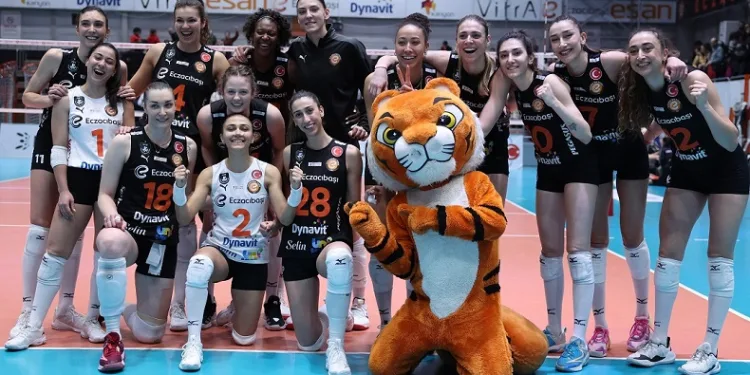 Eczacıbaşı Dynavit, Karayolları’nı 3-0 mağlup etti