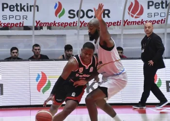 Türkiye Sigorta Basketbol Süper Ligi: Aliağa Petkimspor: 93 – Samsunspor: 83