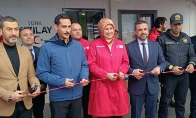 Türk Kızılay Gaziantep'te kütüphane açtı