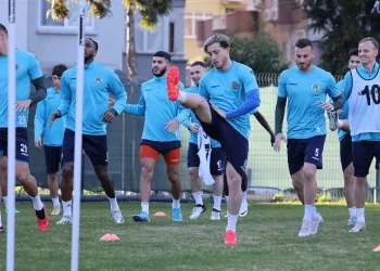 Alanyaspor, Fenerbahçe maçı hazırlıklarına başladı