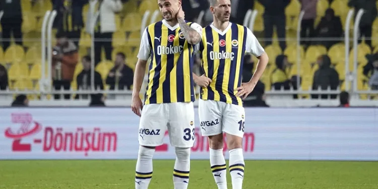 Fenerbahçe’de Avrupa listesine 3 oyuncu eklendi