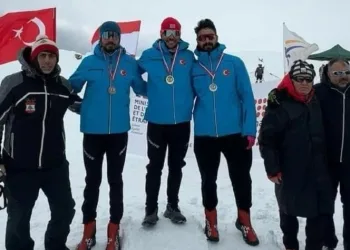 Muşlu sporcular Lübnan’dan 4 madalyayla döndüler