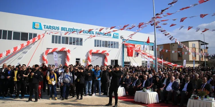 Tarsus Ekmek Fabrikası törenle açıldı
