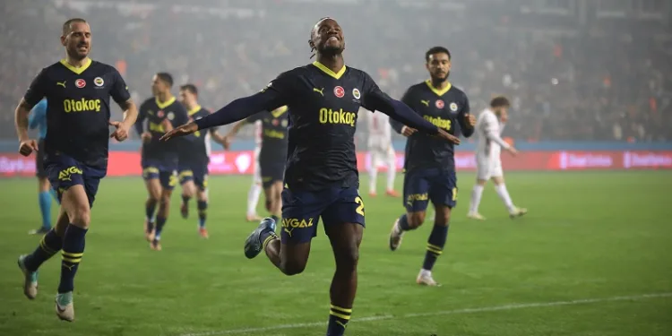 Michy Batshuayi, bu sezon 17. golünü attı