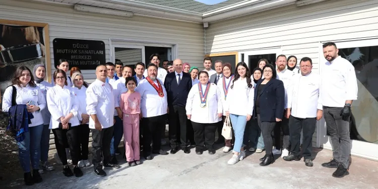 Şefler mutfak sanatları merkezine hayran kaldı
