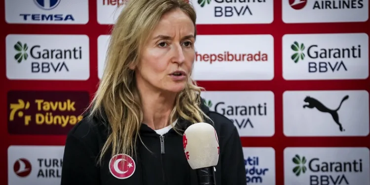 Basketbol Kadın Mili Takımlar Direktörü Nilay Kartaltepe: “Çok verimli bir kamp ortamı oldu”