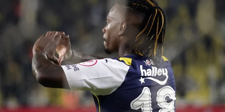 Fenerbahçe, Lincoln Henrique’yi RB Bragantino’ya kiraladı