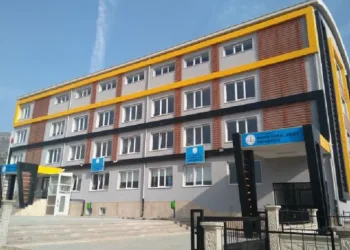 Bu okul başarıya doymuyor