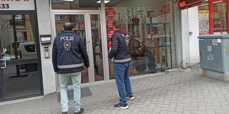 Okul çevrelerinde polis denetimi