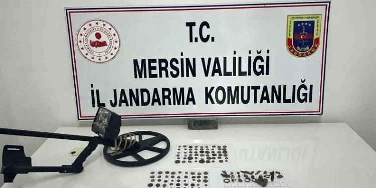 Roma dönemine ait sikkeler ele geçirildi