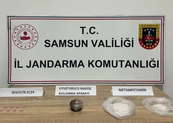 Uyuşturucu getirirken yakalanan 2 kişi tutuklandı
