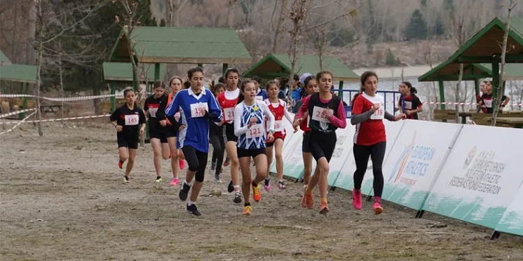 Isparta Türkiye Kros Şampiyonası’na ev sahipliği yaptı