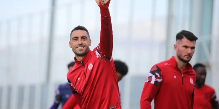 Sivasspor’da Uğur Çiftçi ikinci kez dalya dedi