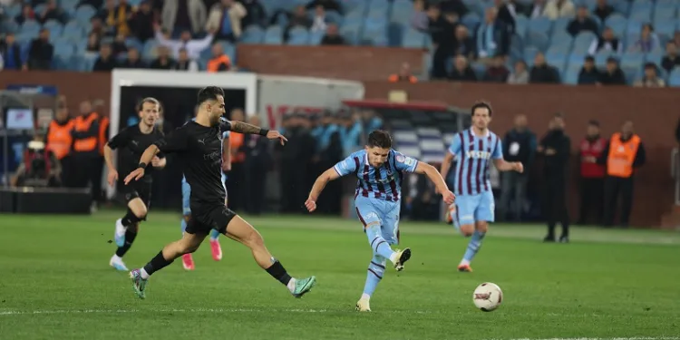 Trabzonspor’da Enis Bardhi, suskunluğunu bozdu
