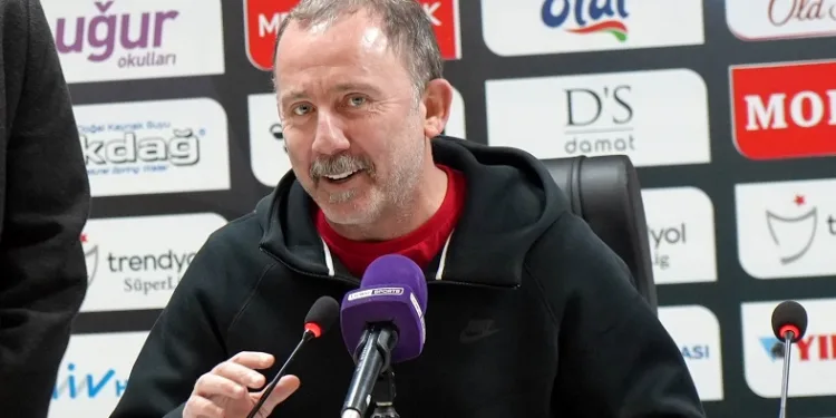 Antalyaspor Teknik Direktörü Sergen Yalçın: “Puan cetvelindeki yerimiz kötü değil”