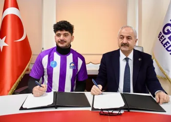 Gebze Belediyesi Ampute Futbol Takımı, Barış Telli ile sözleşme imzaladı