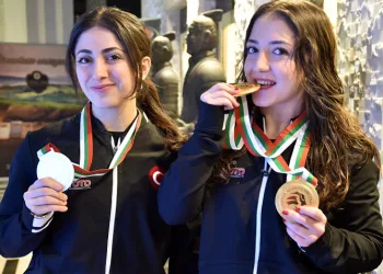 Cansu Bektaş: “Ülkemi en iyi şekilde temsil ettiğim için mutluyum”