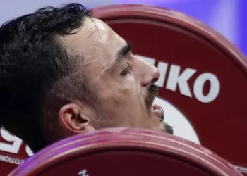 Milli halterci Muammer Şahin altın madalya kazandı