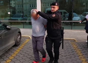 Sentetik ecza ile yakalanan şahıs tutuklandı