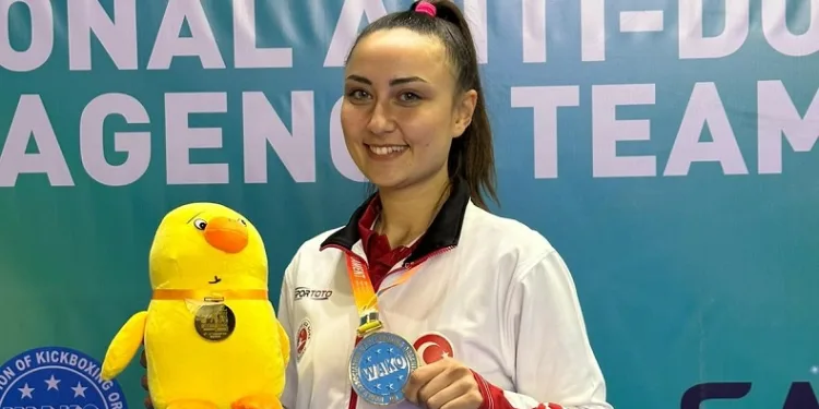 Muğla’ya bir uluslararası madalya da Kick Boks‘tan