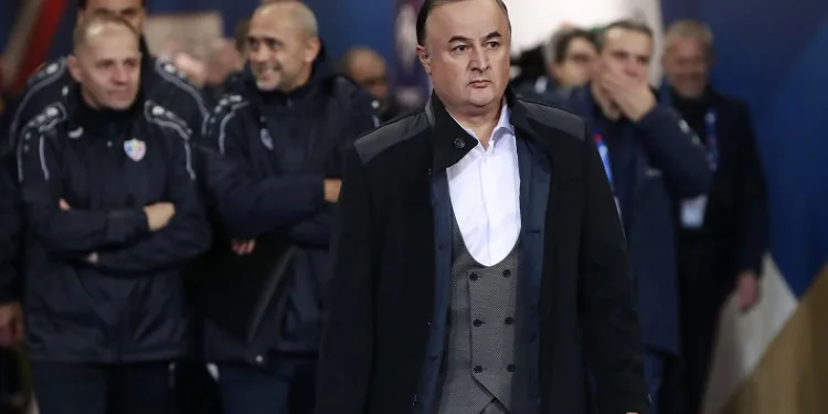 Engin Fırat, şampiyon milli takımlarla karşılaşmaya devam ediyor