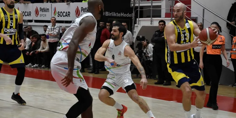Fenerbahçe, ING Türkiye Kupası’nda yarı finalde