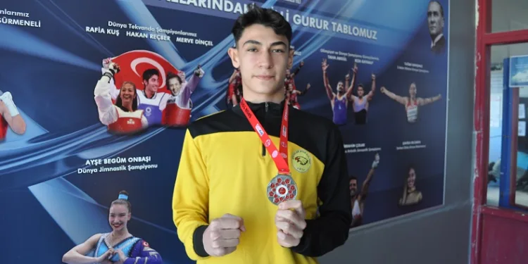Mehmet Furkan Karabek’in hedefi Dünya Kupası şampiyonluğu