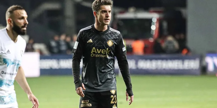 Altay’da Murat Berkan formayı kaptı