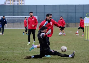 Zirve takibini sürdüren Kastamonuspor, Somaspor maçının hazırlıklarına devam etti