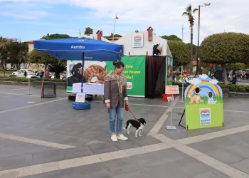 Marmaris’te “satın alma sahiplen” standı açıldı