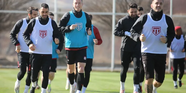 Sivasspor, Hatay maçının taktiğini çalıştı