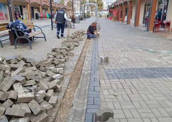 Şehir genelinde tadilat çalışmaları devam ediyor