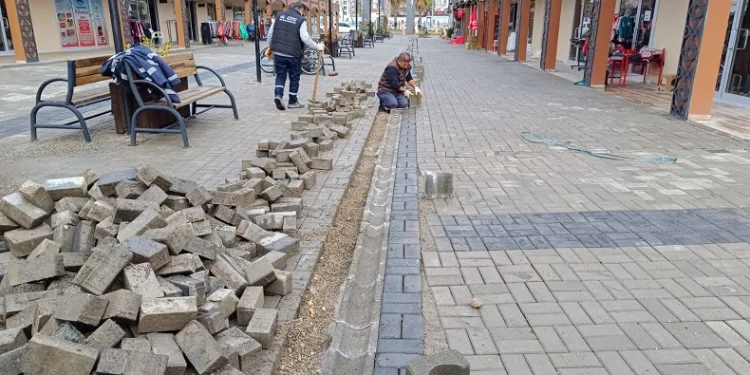 Şehir genelinde tadilat çalışmaları devam ediyor