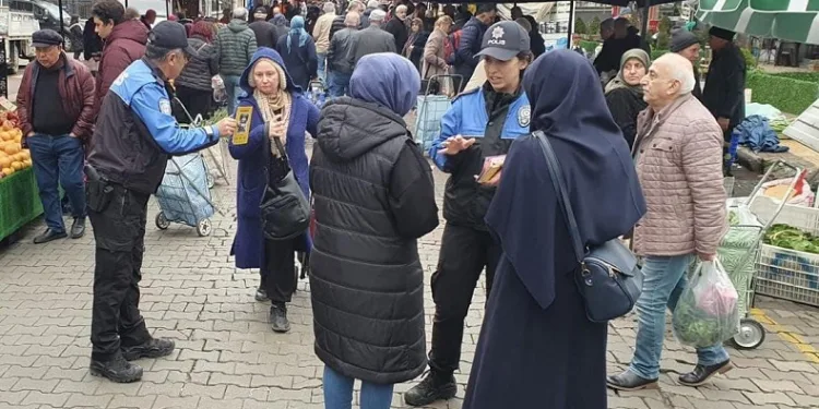 Samsun polisi, vatandaşları bilgilendiriyor