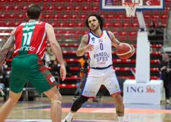 A. Efes, ING Türkiye Kupası’nda finalde