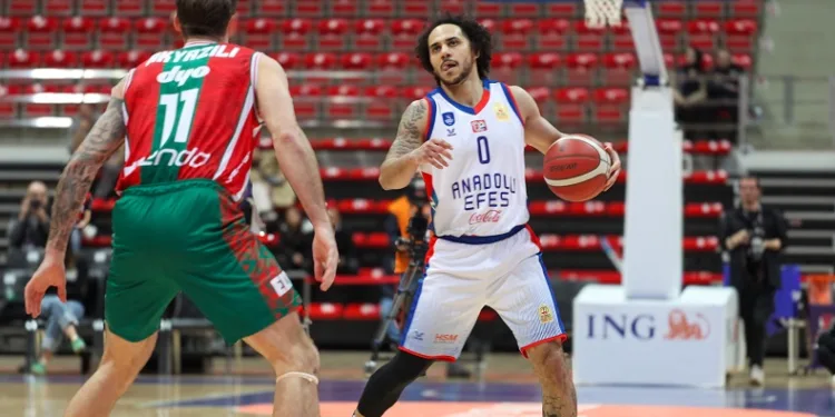 A. Efes, ING Türkiye Kupası’nda finalde
