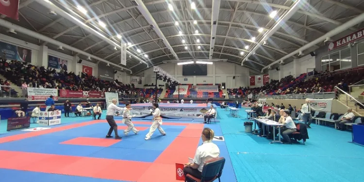 Türkiye Kyokushin Stil Karate Şampiyonası sona erdi